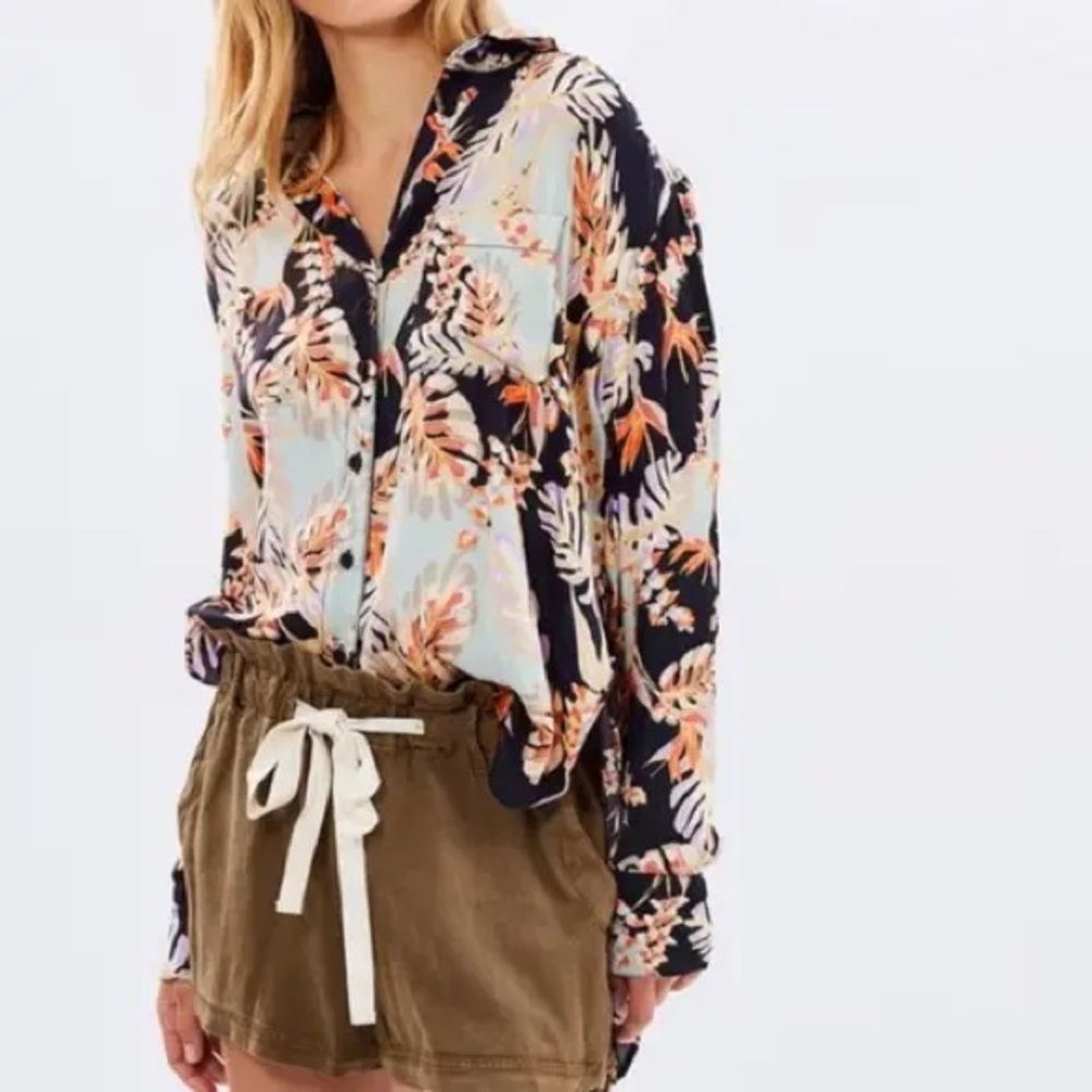 Free People “Under the Palms” Satin Butterfly Floral Button Down Tunic Shirt M